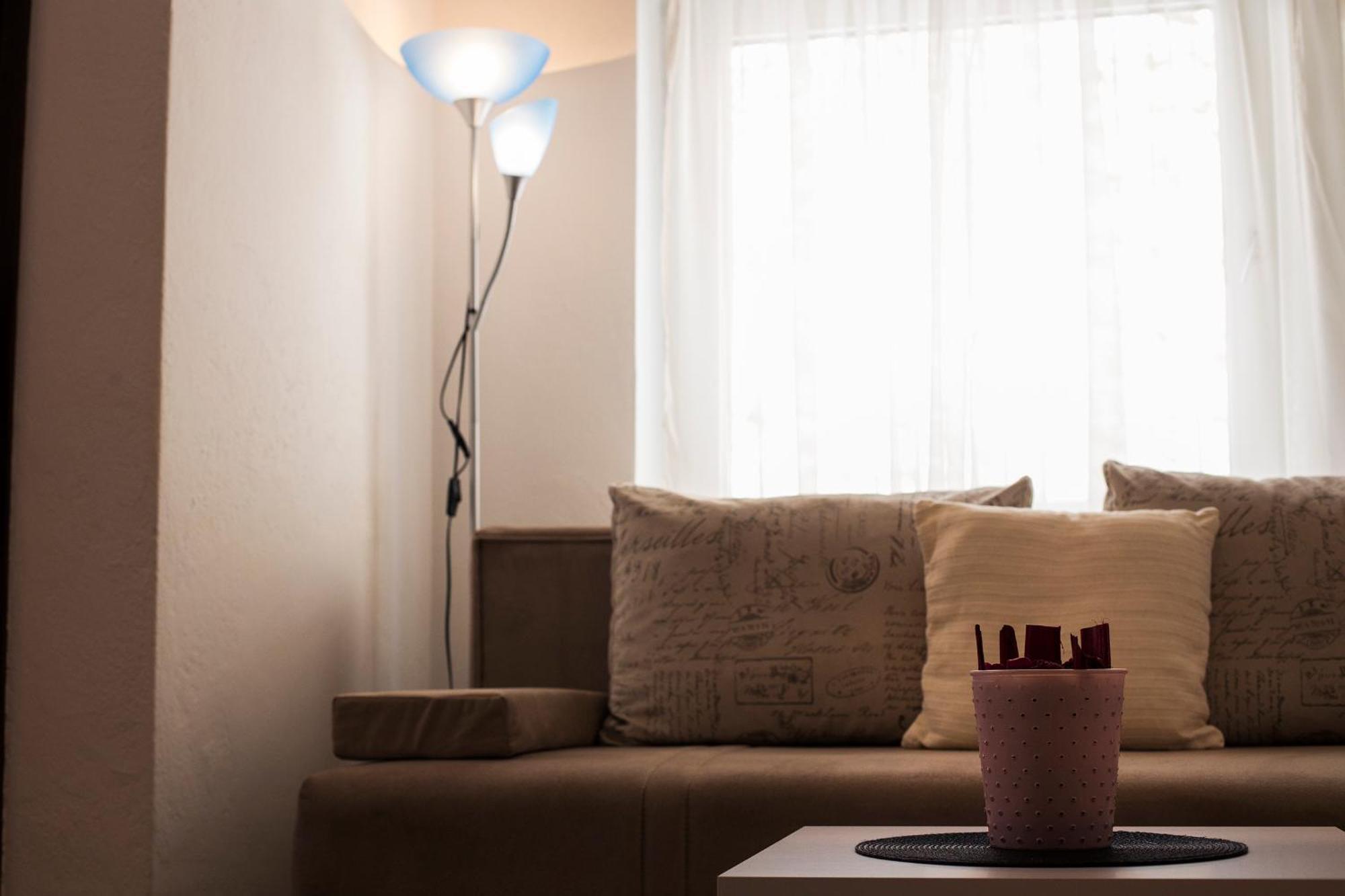 Apartments Roma Башка-Вода Екстер'єр фото