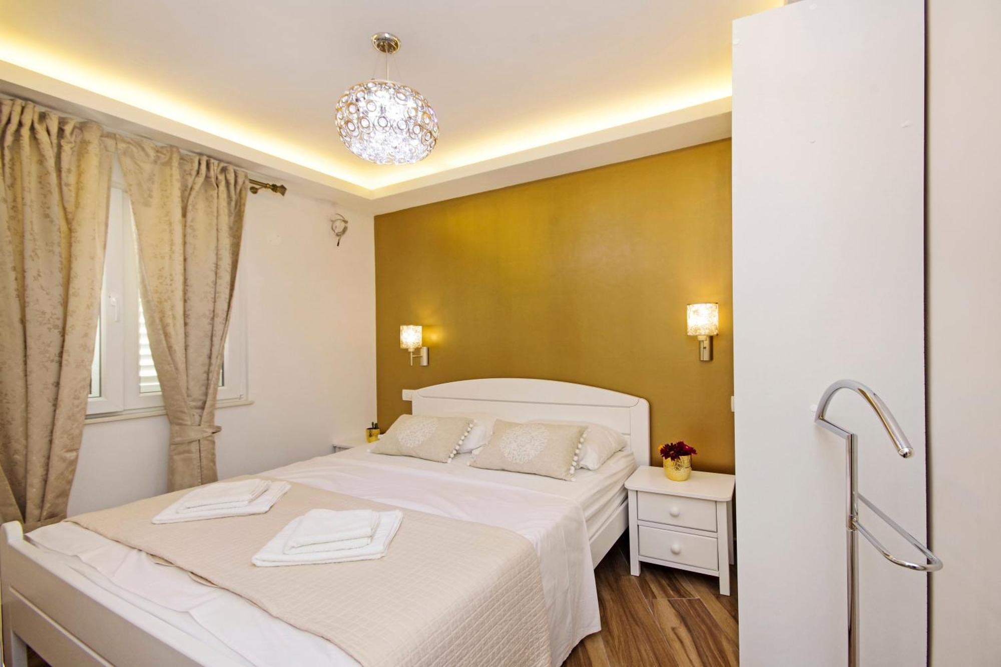 Apartments Roma Башка-Вода Екстер'єр фото