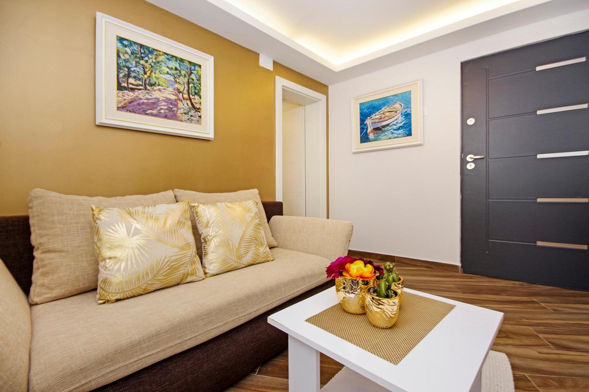 Apartments Roma Башка-Вода Екстер'єр фото