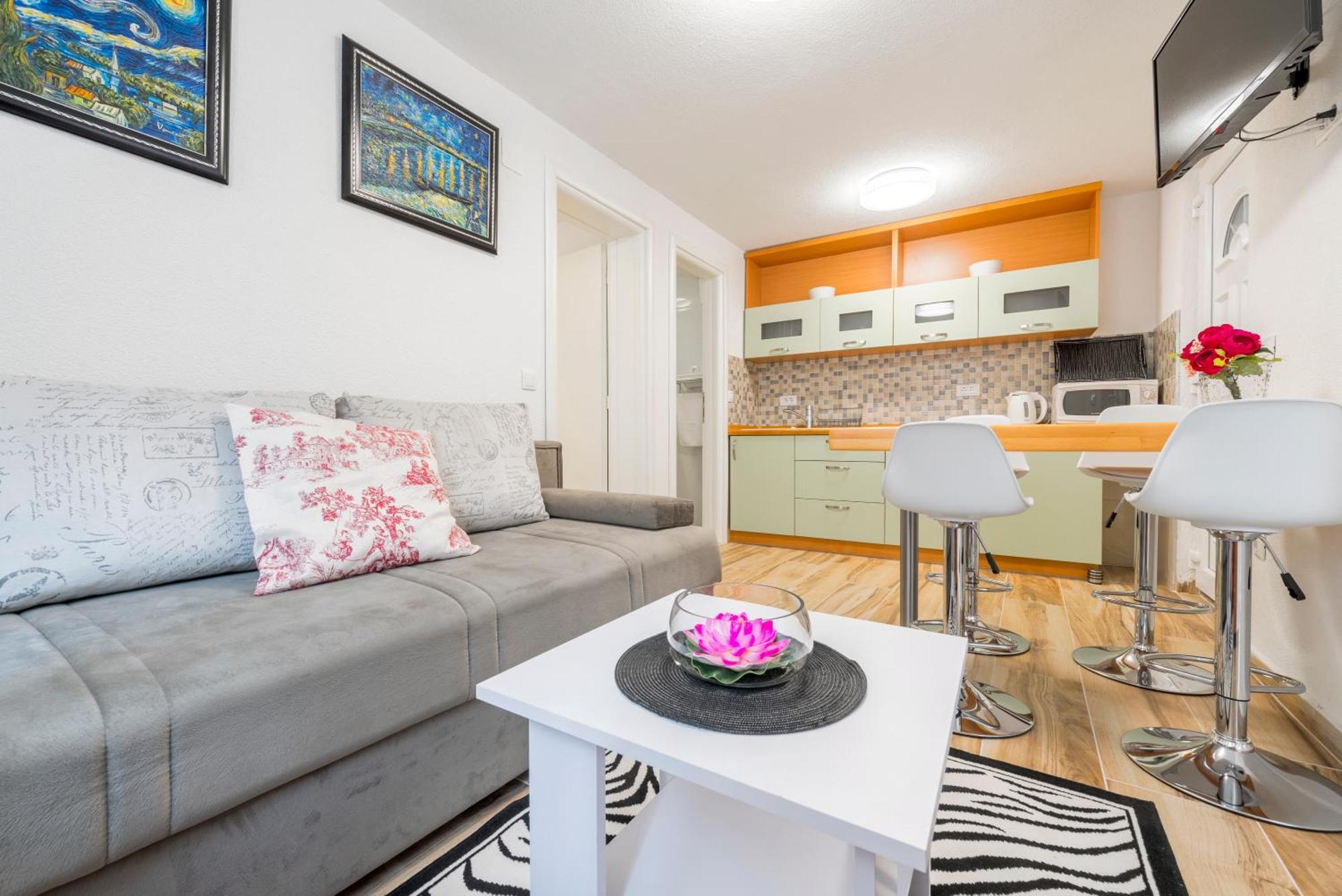 Apartments Roma Башка-Вода Екстер'єр фото