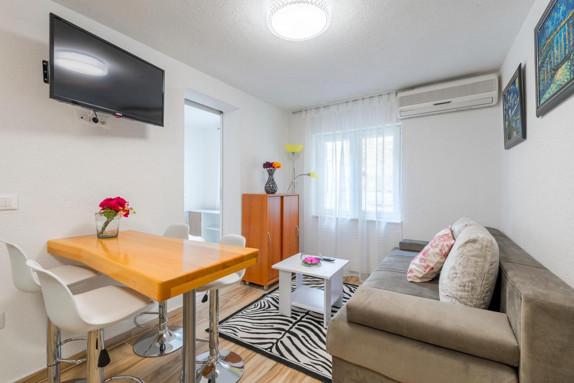Apartments Roma Башка-Вода Екстер'єр фото