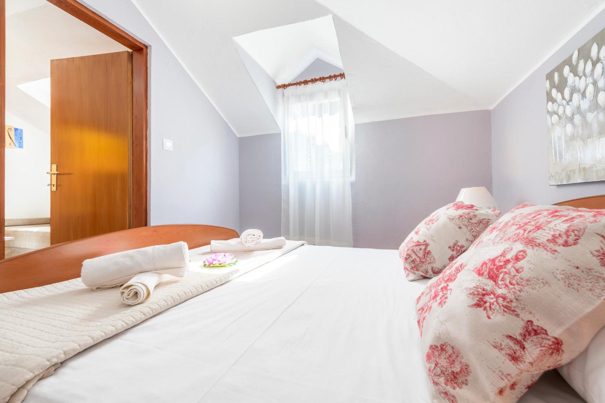 Apartments Roma Башка-Вода Екстер'єр фото