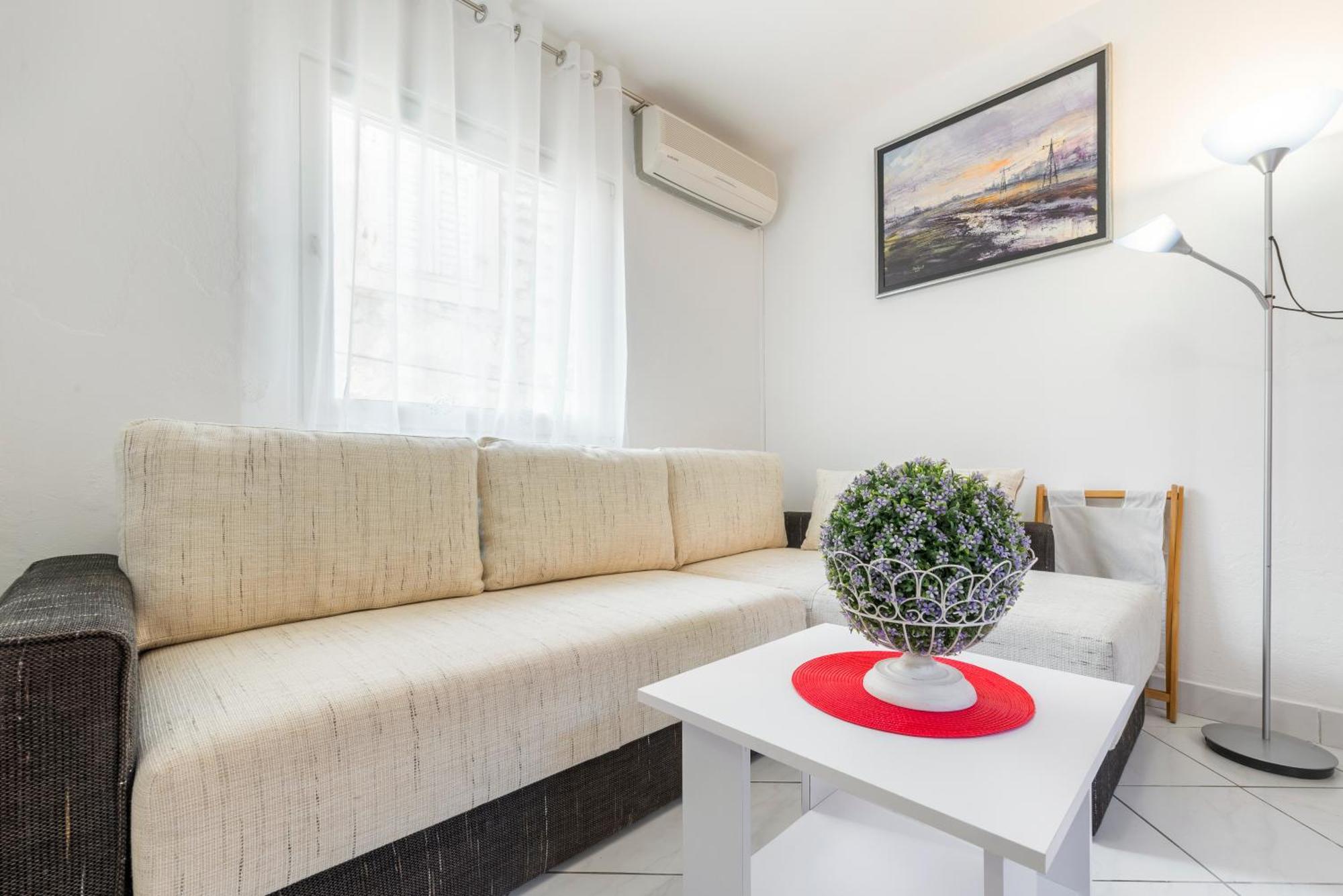 Apartments Roma Башка-Вода Екстер'єр фото
